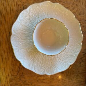PRICE DROP!! Lenox Greenfield Collection Chip and Dip  piece- PRISTINE Condition